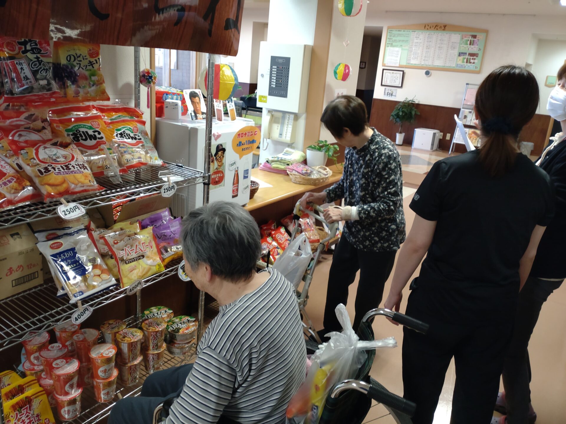 【売店】大繁盛