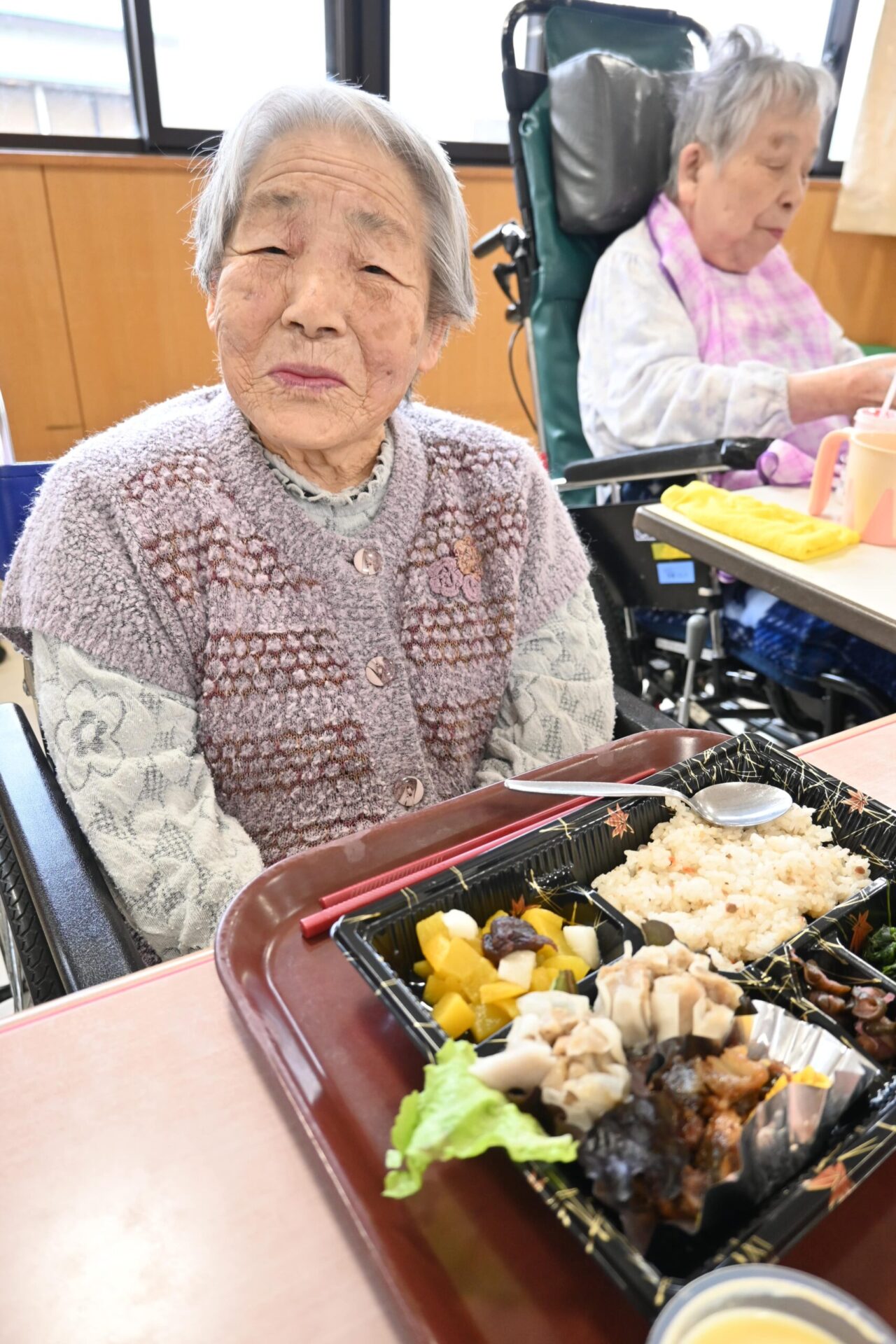 【桜棟】お花見弁当 (2)