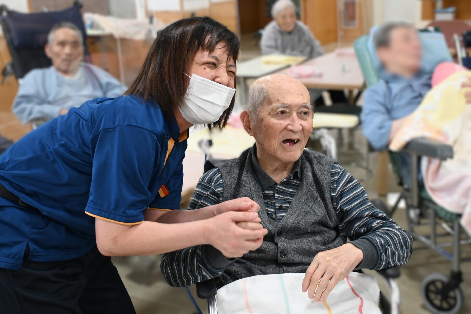【桜棟】 みんなで体操教室！ (3)