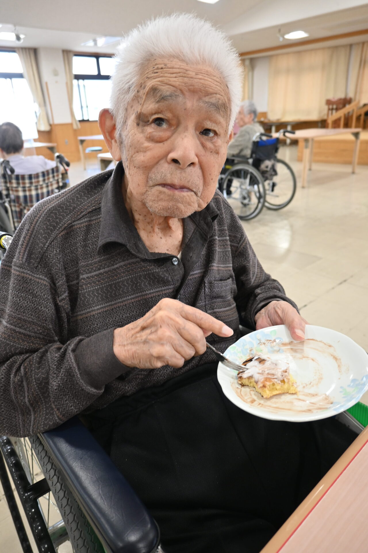 【桜棟】 今日のおやつは手作りパンケーキ！